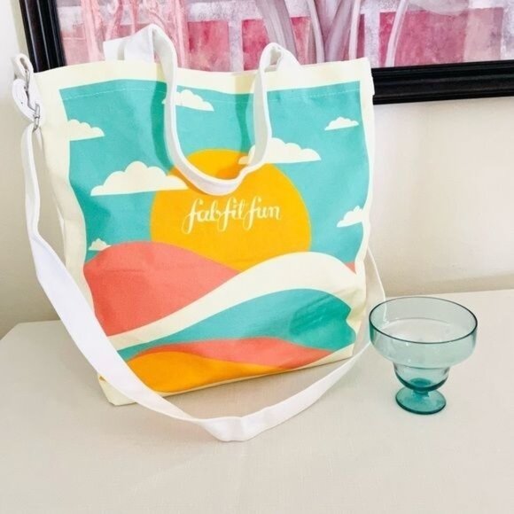 Summer Sunset Canvas Beach Tote FabFitFun Shoulder Bag Foldable Travel Shopping - Picture 1 of 12